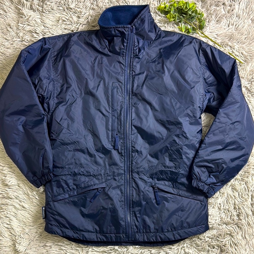 Columbia vintage navy fleece lined Snow Jacket size M